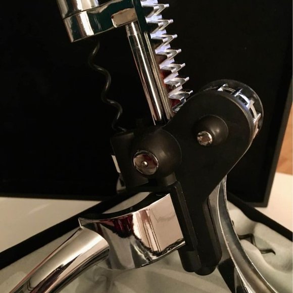 TOSCANA Wine Opener - Picture 2 of 3
